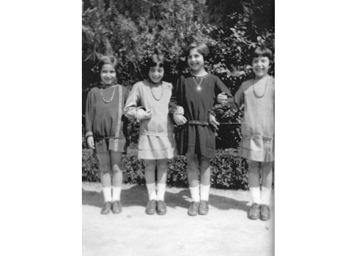 Carmen de Zulueta y sus primas en los años 20