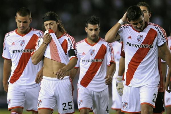 El River del 2011, tras asegurar su descenso