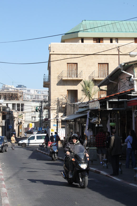 Mercado de las Pulgas en el barrio de árabe de Jaffa